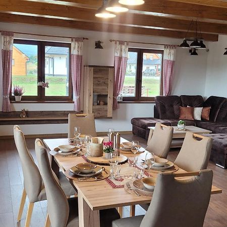 Chalupa Cesky Stit Vysoke Tatry Stará Lesná Buitenkant foto