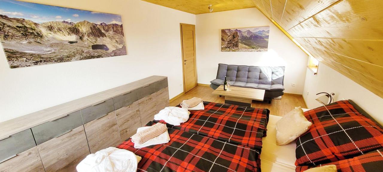 Chalupa Cesky Stit Vysoke Tatry Stará Lesná Buitenkant foto